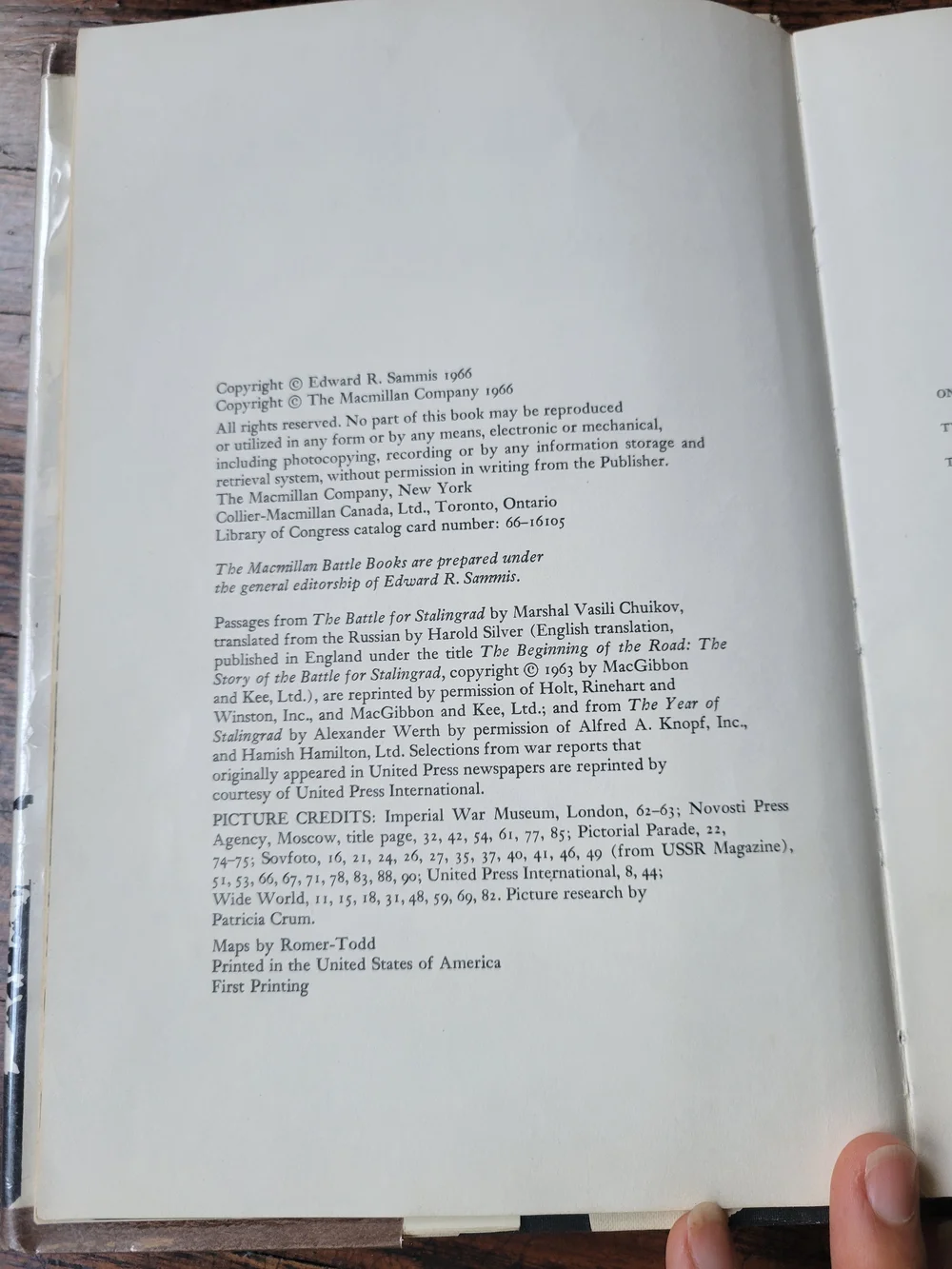 WW2 German Russian Last Stand At Stalingrad Reference Book Hard Cover